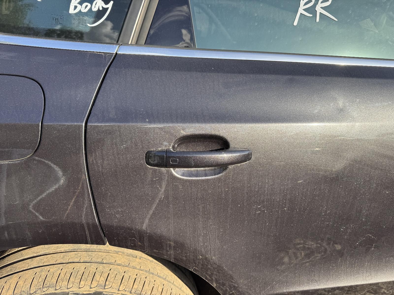 View Auto part Door Handle AUDI Q5 2011