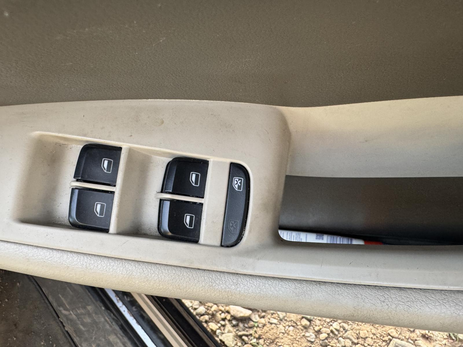 View Auto part Pwr Dr Wind Switch AUDI Q5 2011