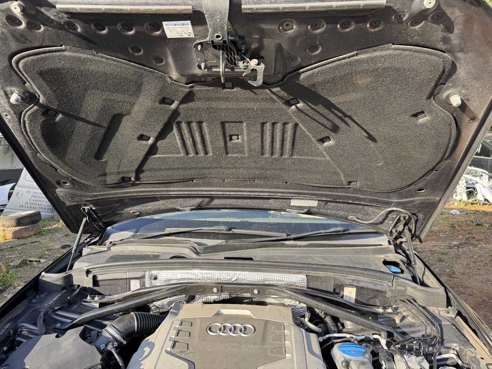 View Auto part Plenum Chamber AUDI Q5 2011