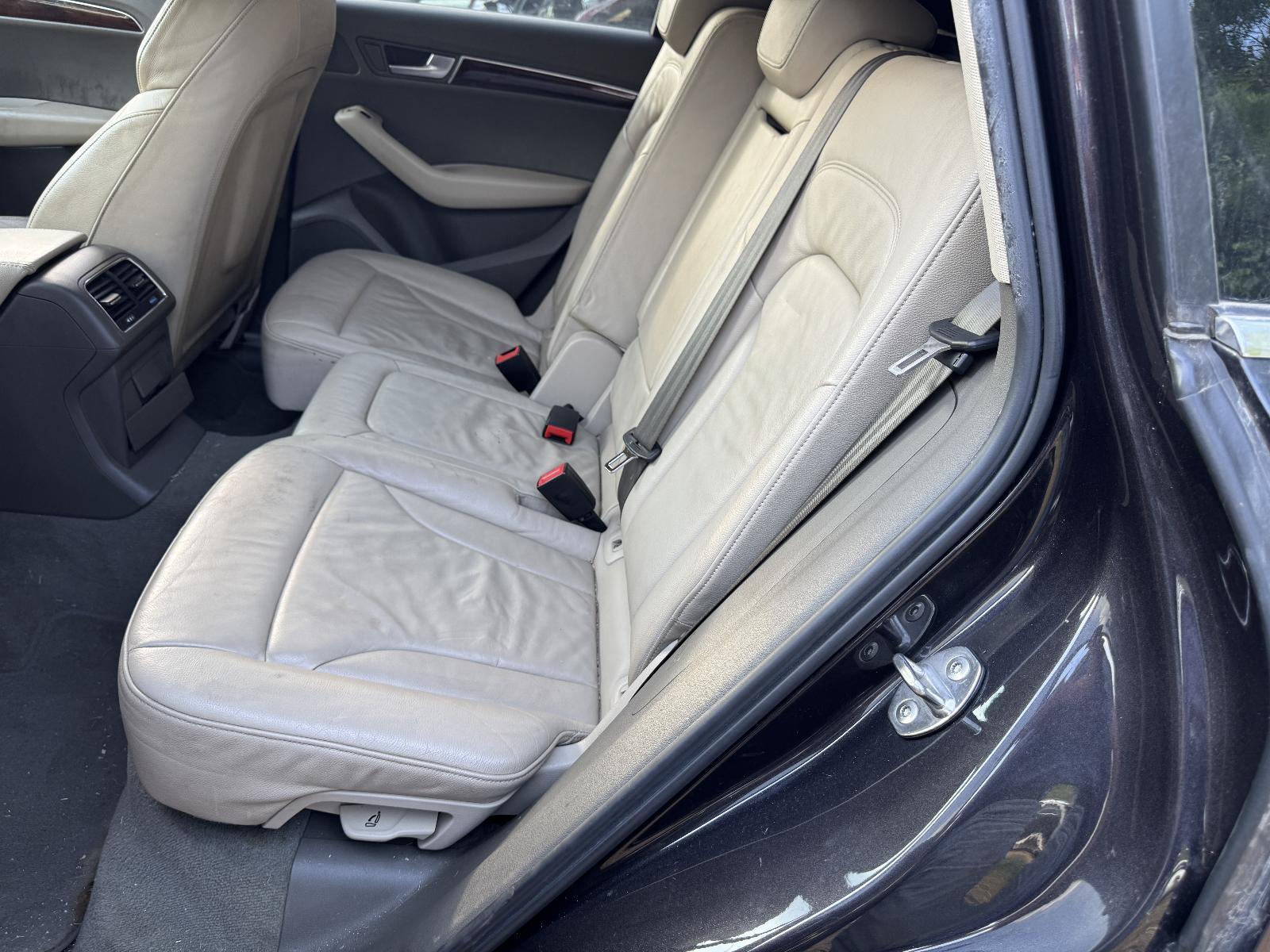 View Auto part 2nd Seat (Rear Seat) AUDI Q5 2011