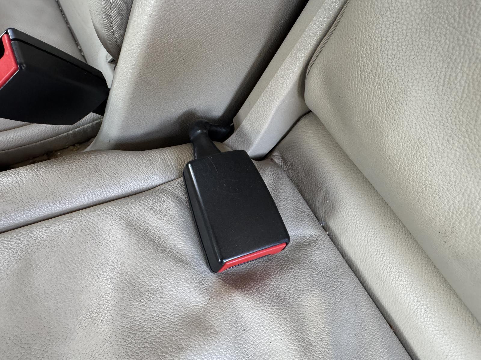 View Auto part Seatbelt/Stalk AUDI Q5 2011