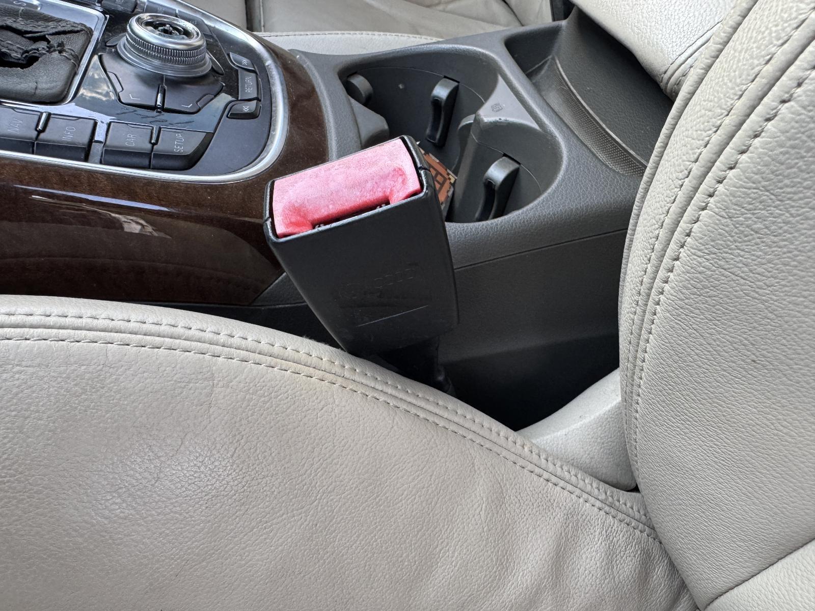 View Auto part Seatbelt/Stalk AUDI Q5 2011