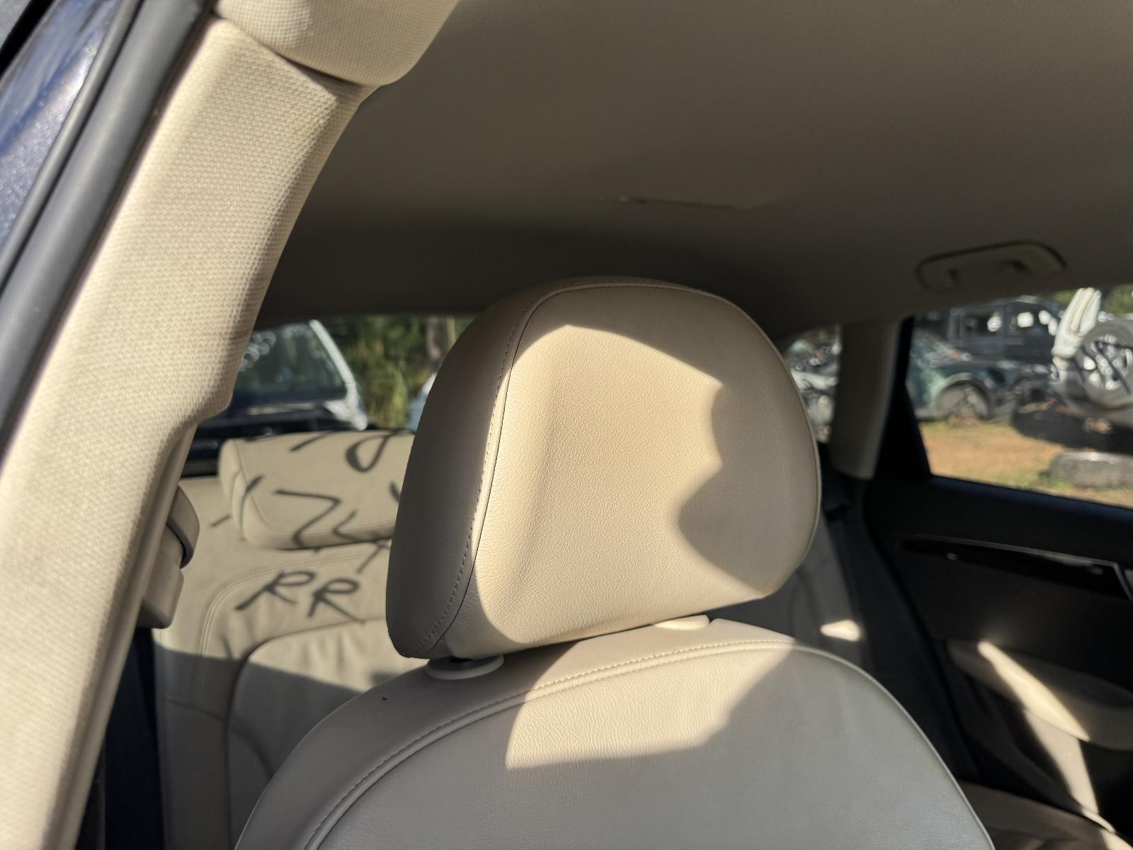 View Auto part Headrest AUDI Q5 2011