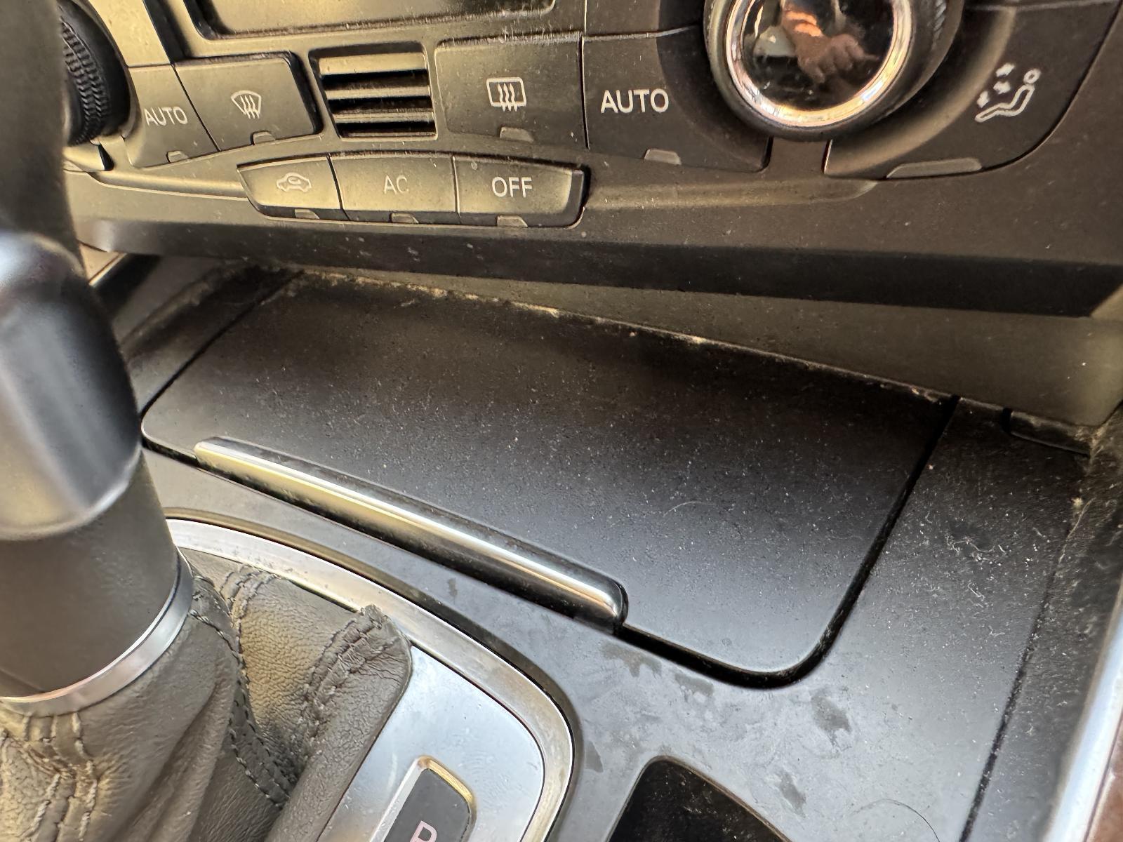 View Auto part Ashtray AUDI Q5 2011