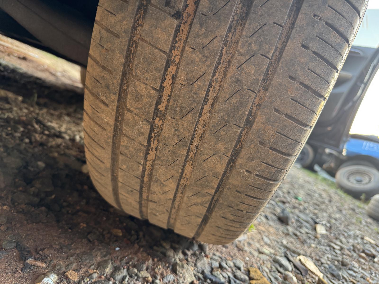 View Auto part Tyre AUDI Q5 2011