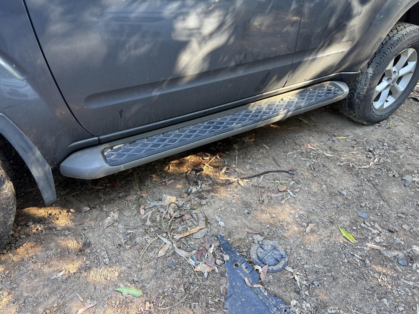 View Auto part Side Step/Skirt NISSAN PATHFINDER 2010