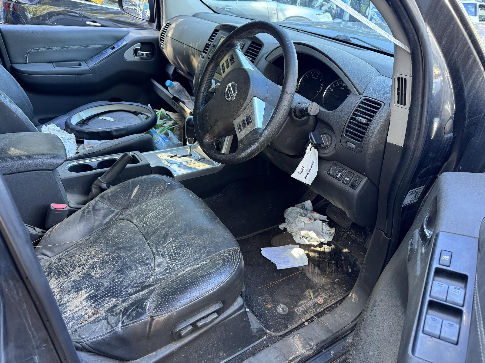 View Auto part Column NISSAN PATHFINDER 2010