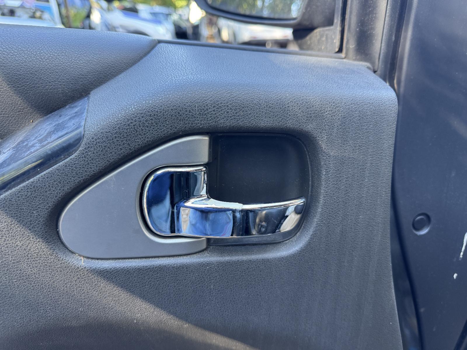 View Auto part Door Handle NISSAN PATHFINDER 2010