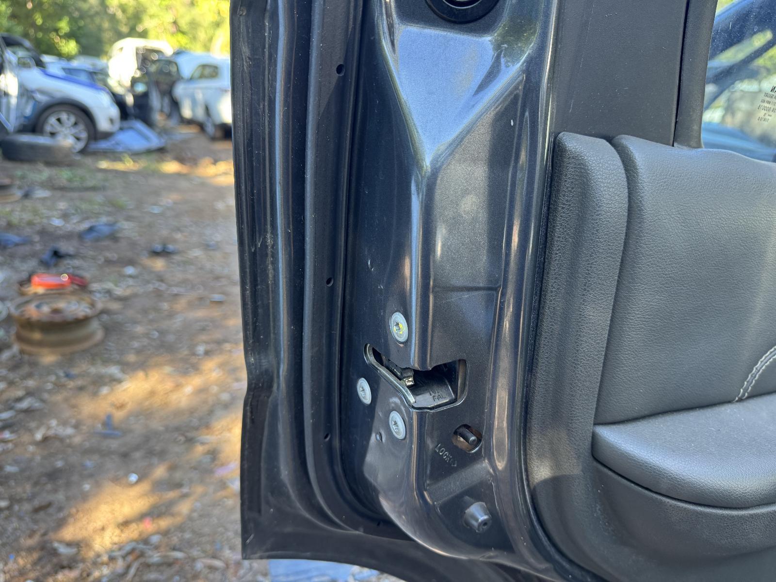 View Auto part Door/Boot/Gate Lock NISSAN PATHFINDER 2010