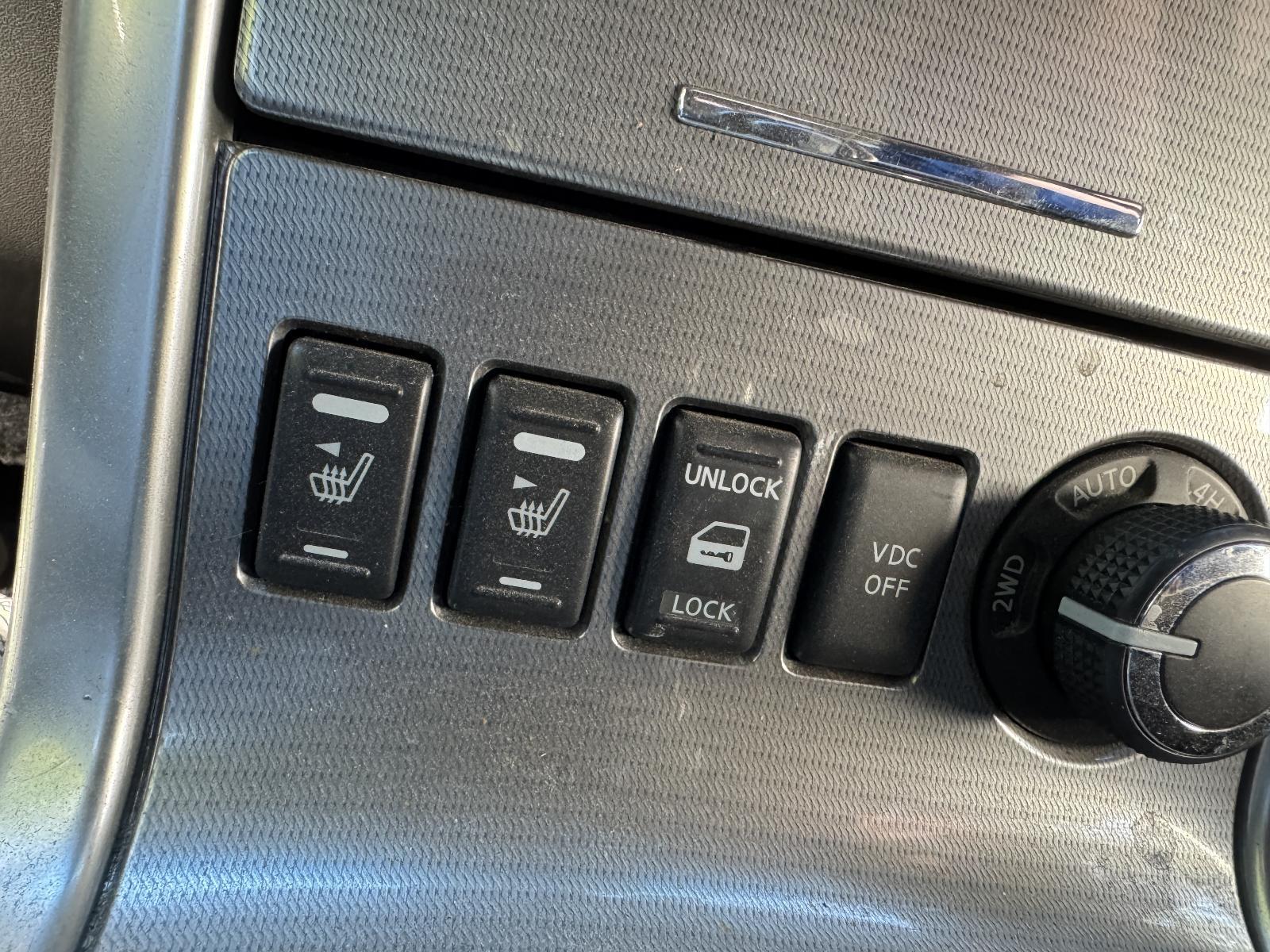 View Auto part Misc Switch/Relay NISSAN PATHFINDER 2010