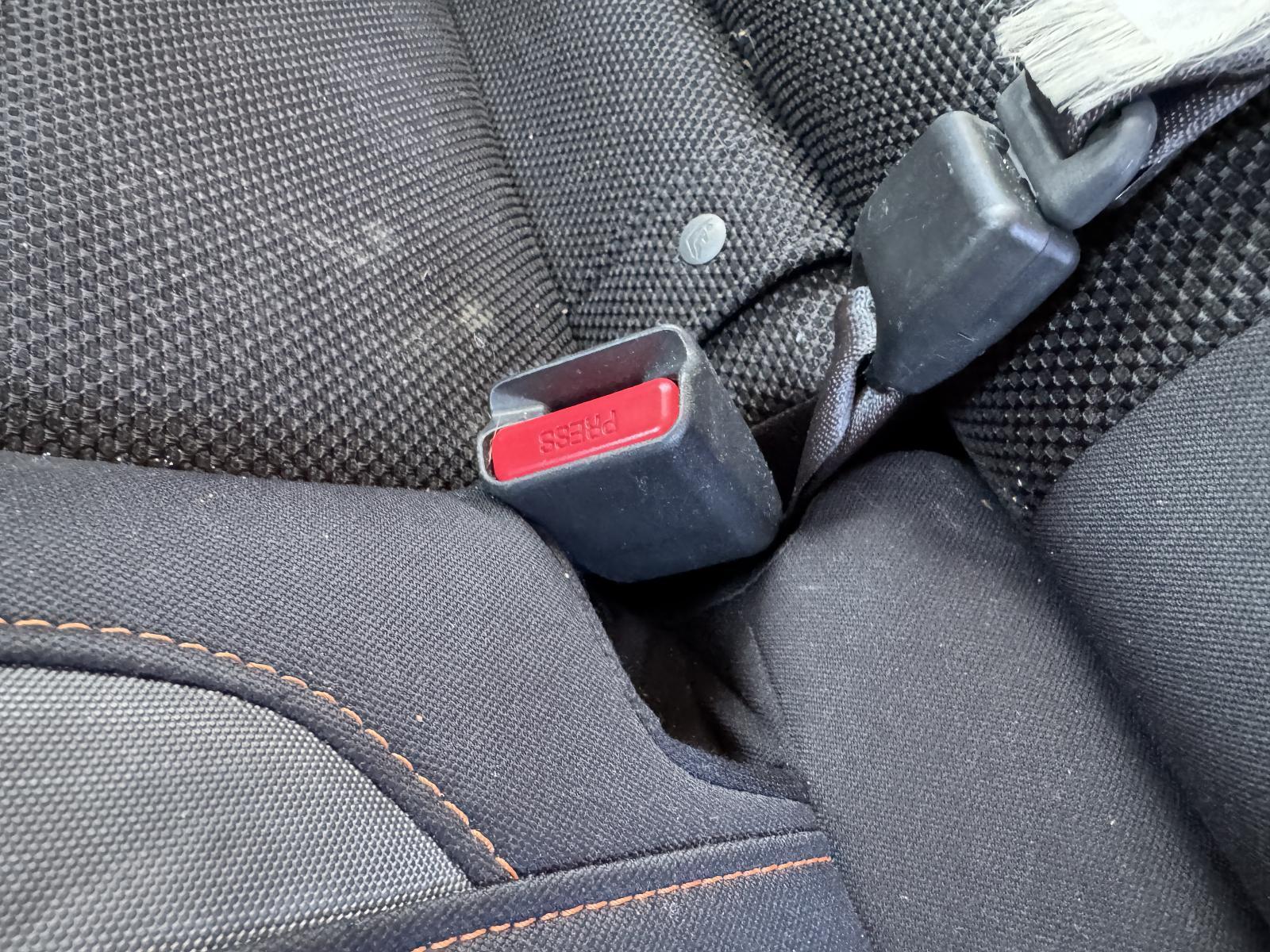 View Auto part Seatbelt/Stalk SUBARU XV 2016