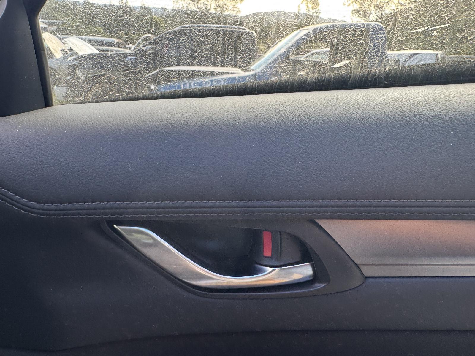 View Auto part Door Handle MAZDA CX5 2024