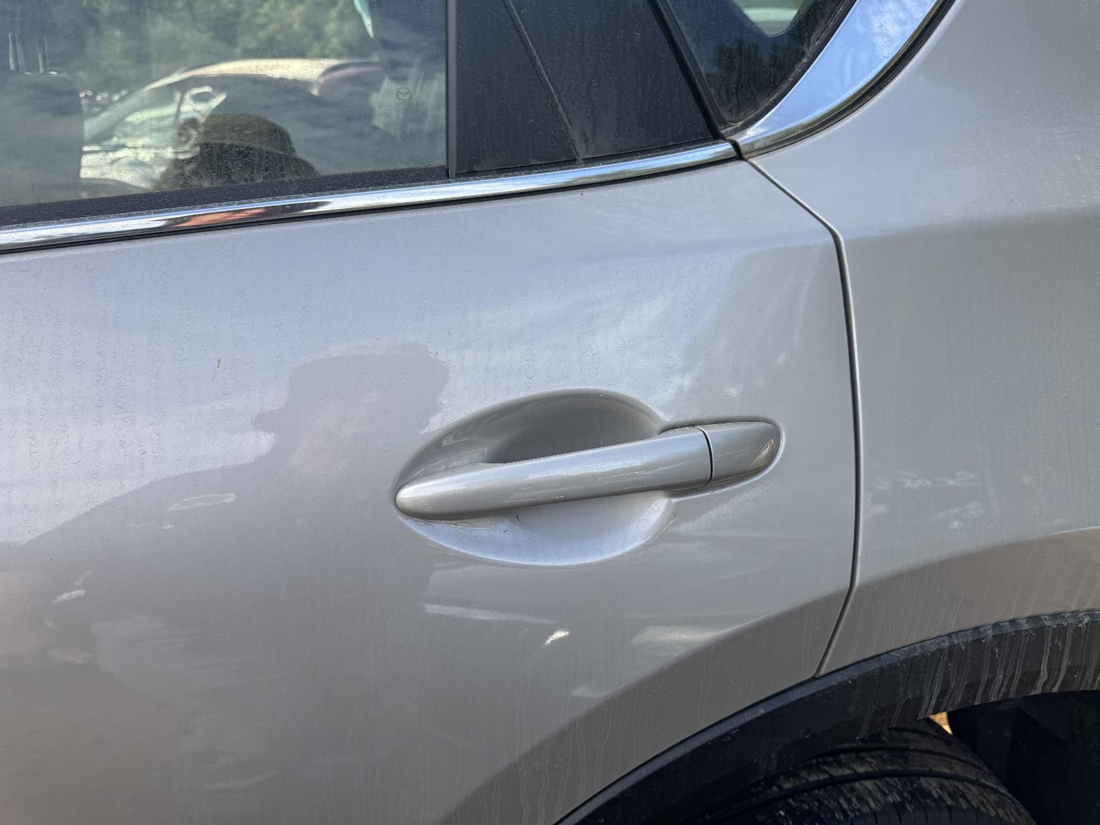View Auto part Door Handle MAZDA CX5 2024