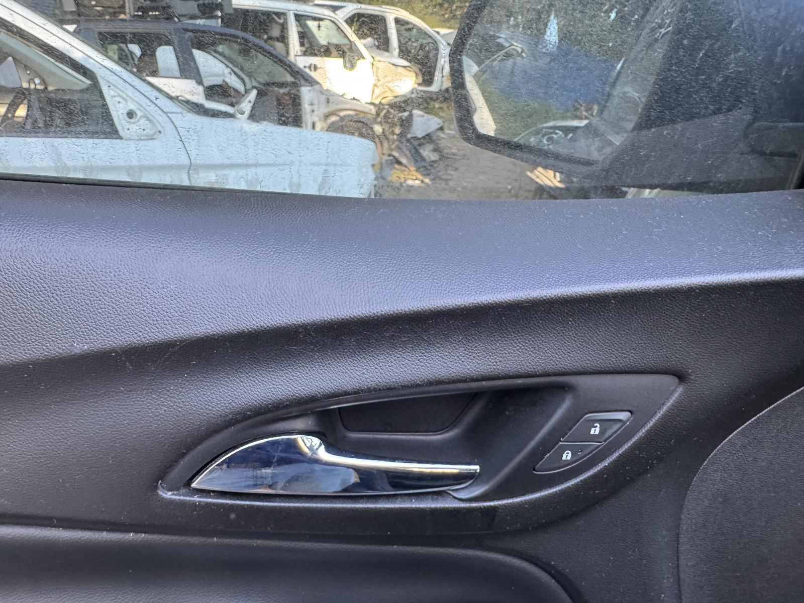 View Auto part Door Handle HOLDEN EQUINOX 2018