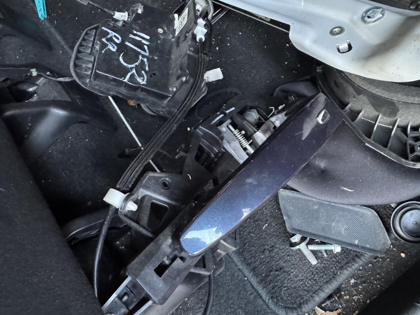 View Auto part Door Handle HOLDEN EQUINOX 2018
