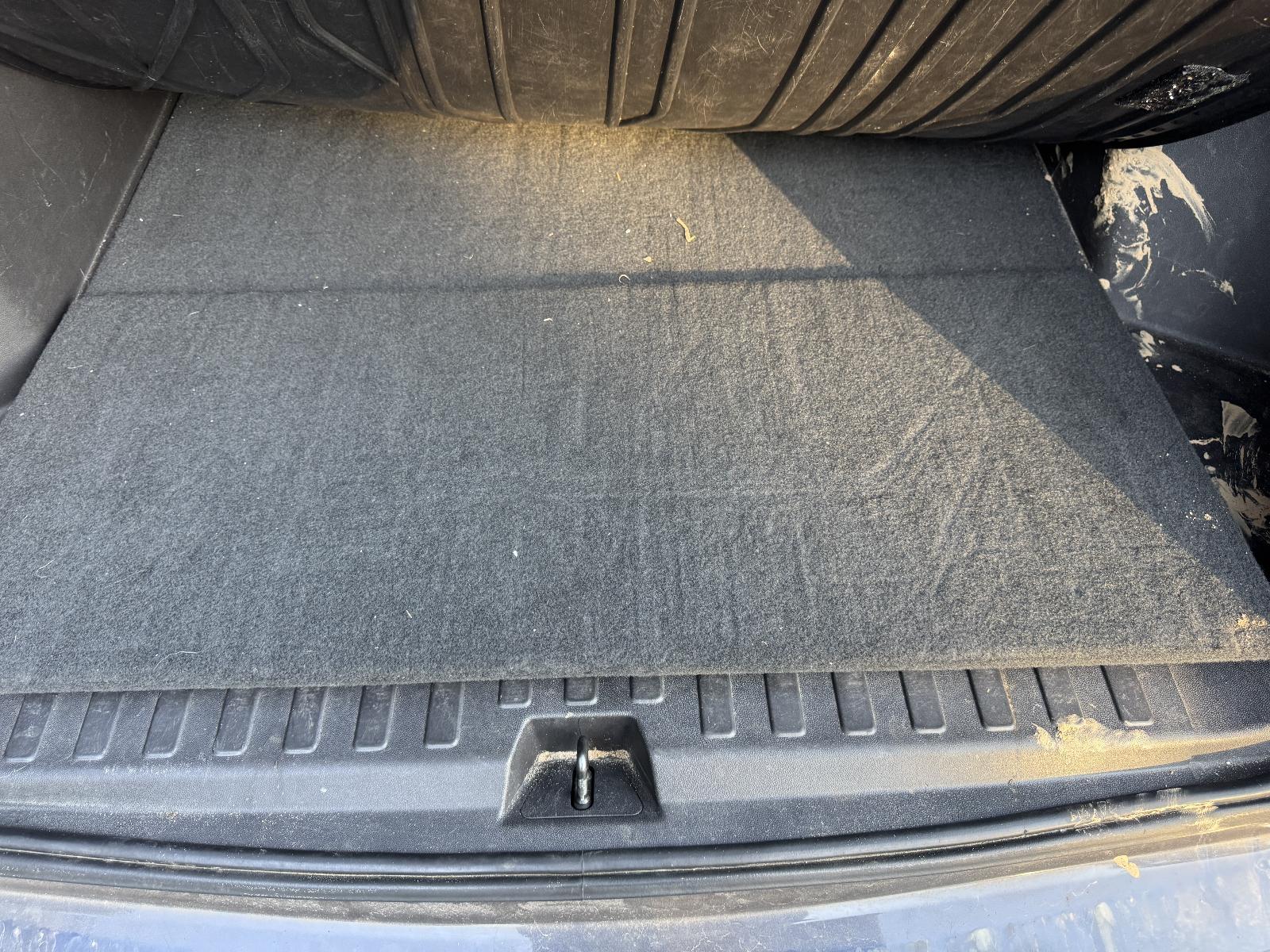View Auto part Floor Mats HOLDEN EQUINOX 2018
