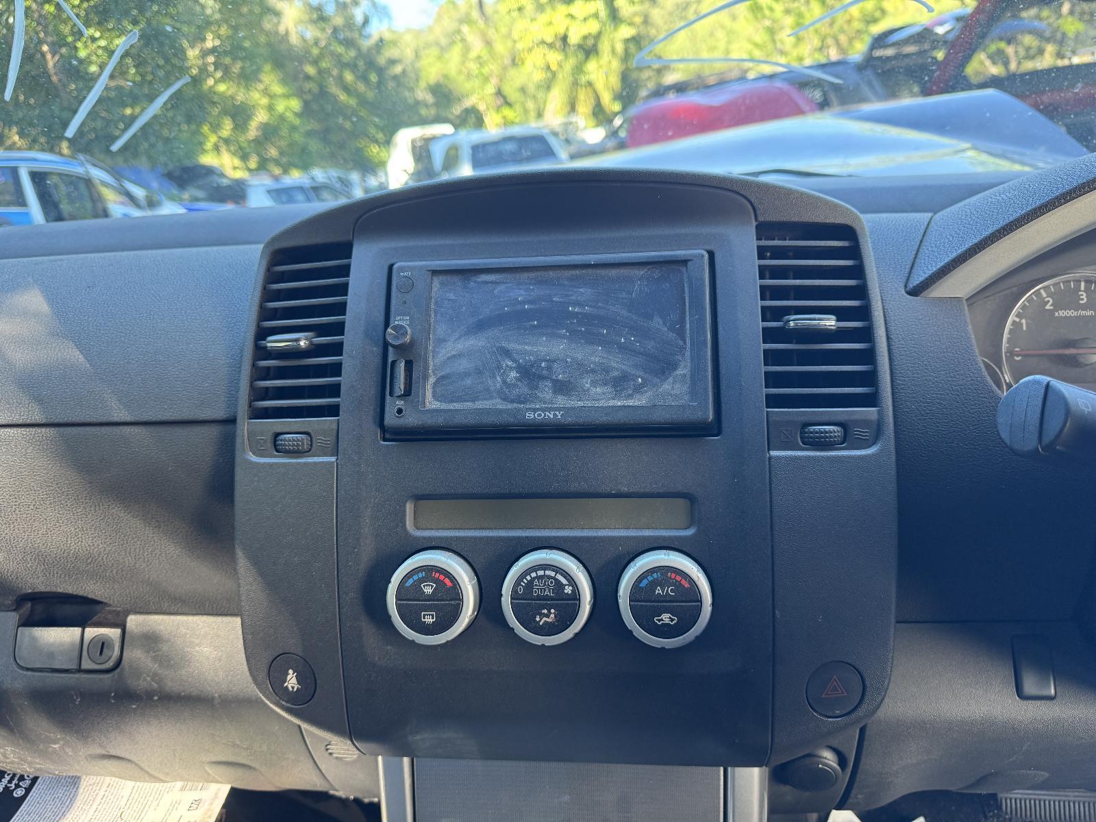 View Auto part Radio/Cd/Dvd/Sat/Tv NISSAN PATHFINDER 2010