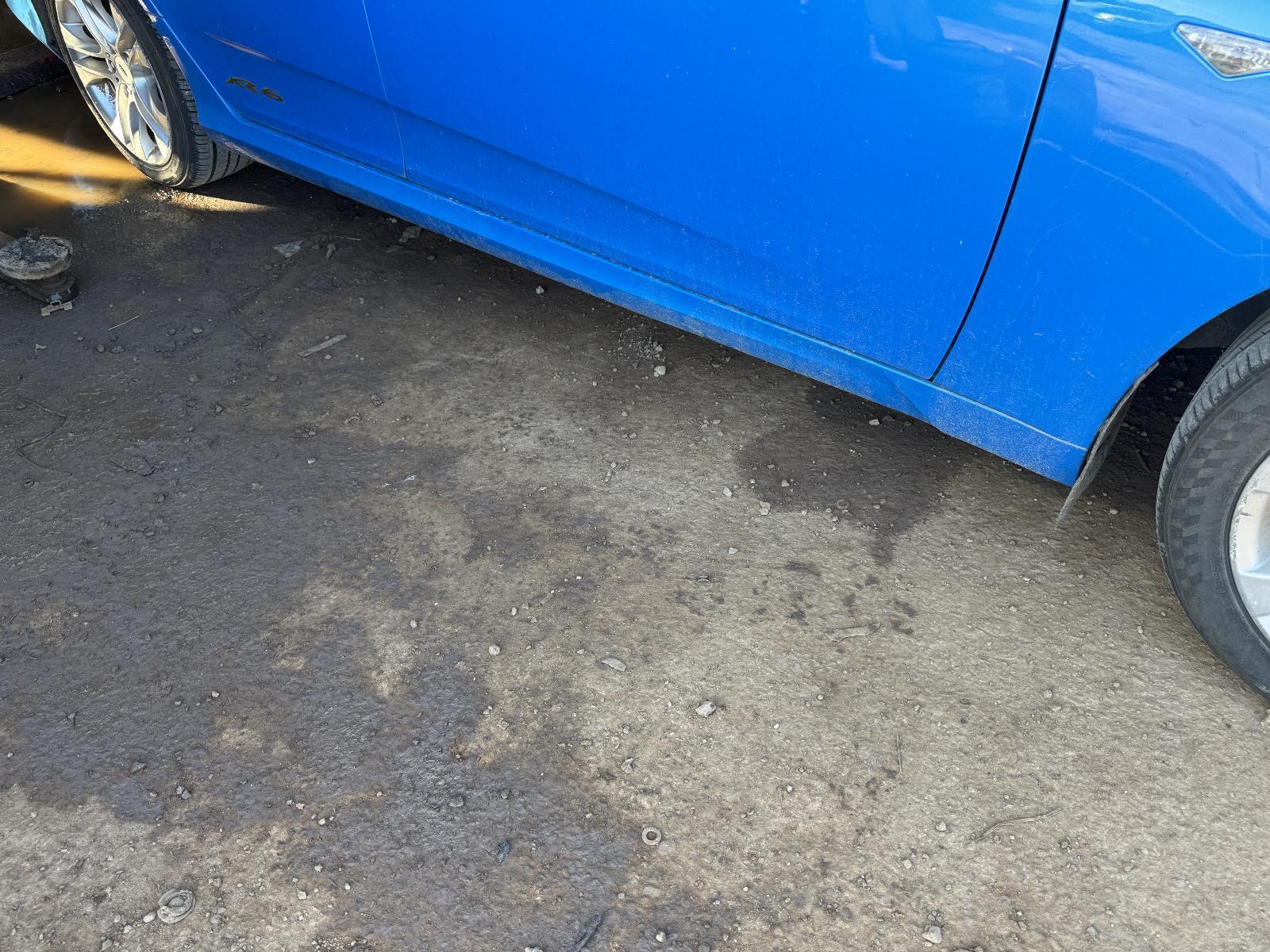 View Auto part Side Step/Skirt FORD FALCON 2010