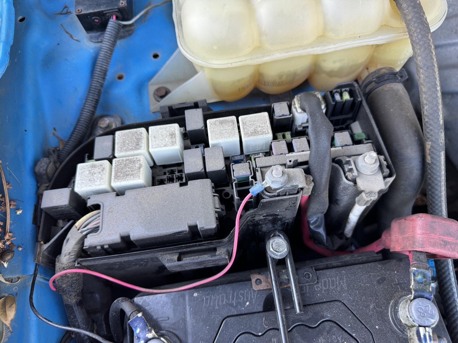 View Auto part Fuse Box FORD FALCON 2010