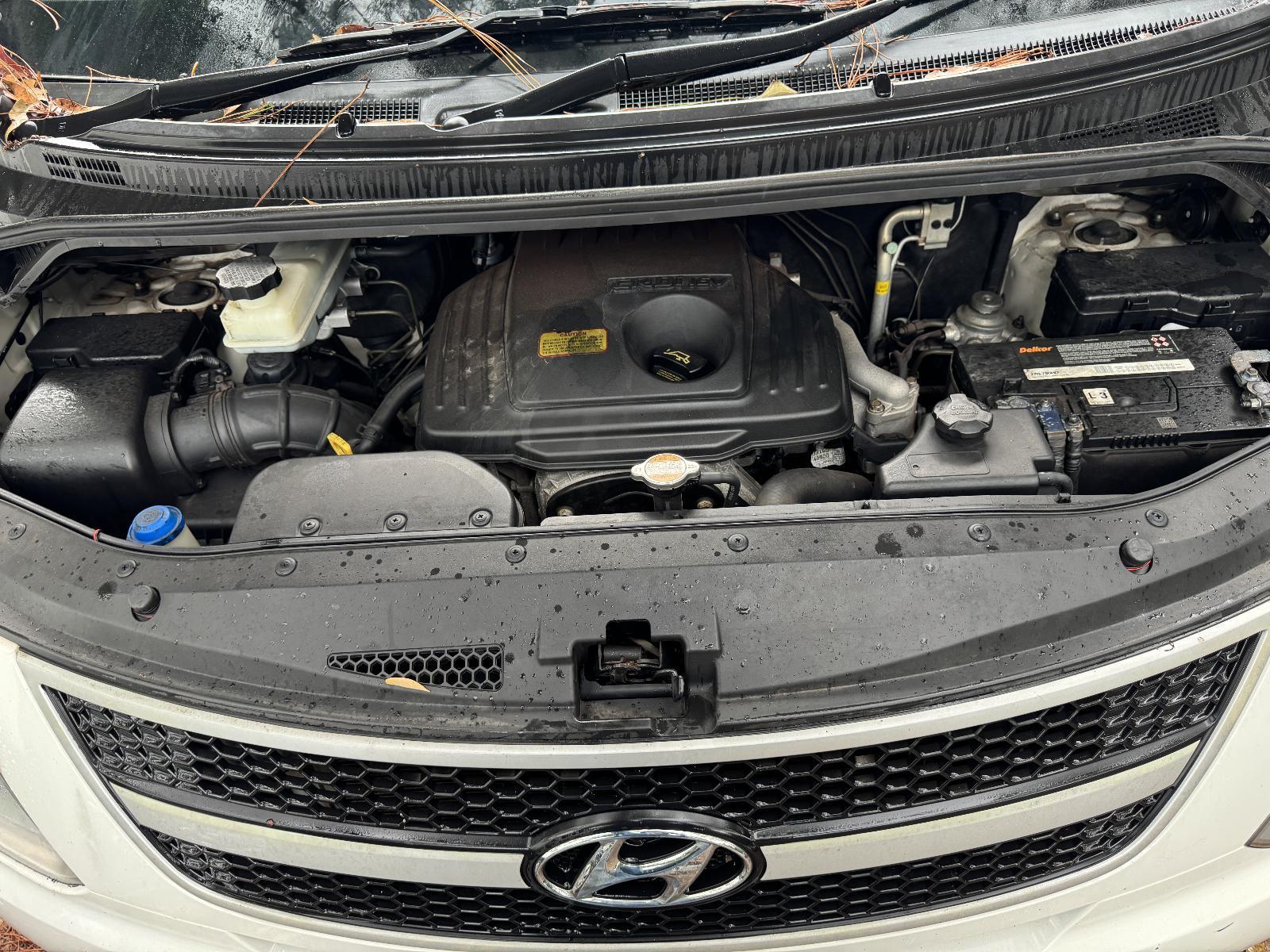 View Auto part Engine HYUNDAI ILOAD/IMAX 2009