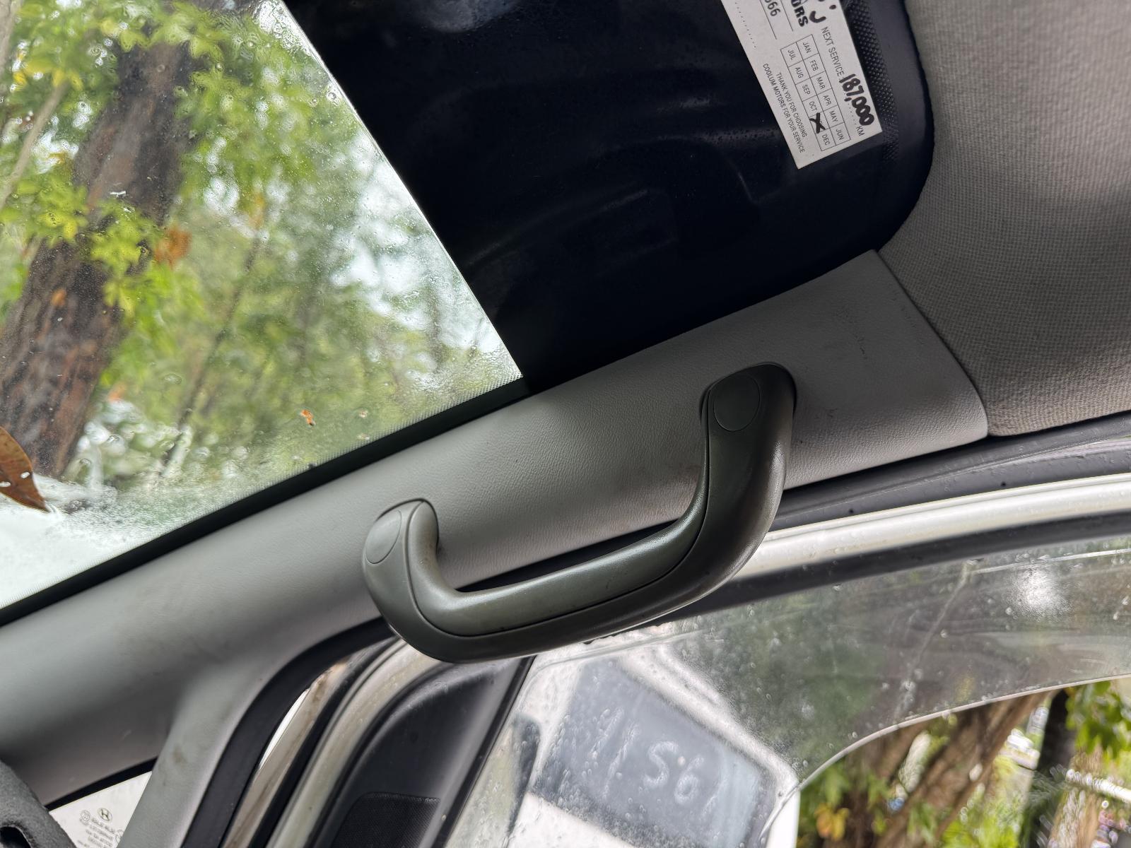View Auto part Grab Handle HYUNDAI ILOAD/IMAX 2009