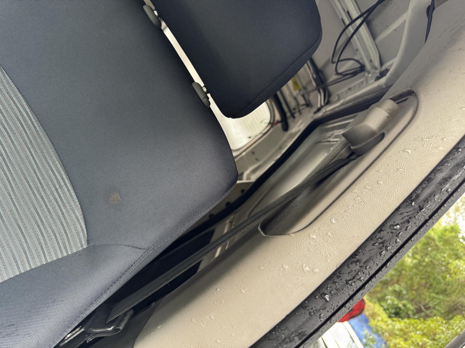 View Auto part Seatbelt/Stalk HYUNDAI ILOAD/IMAX 2009