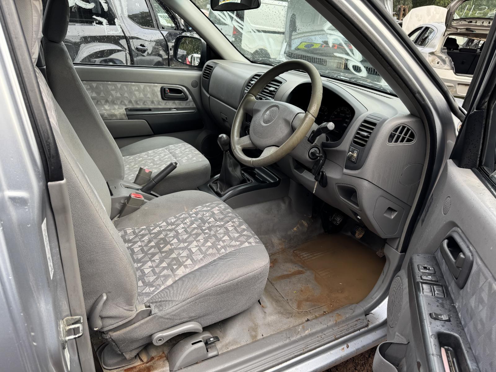 View Auto part Steering Column Shro HOLDEN RODEO 2006