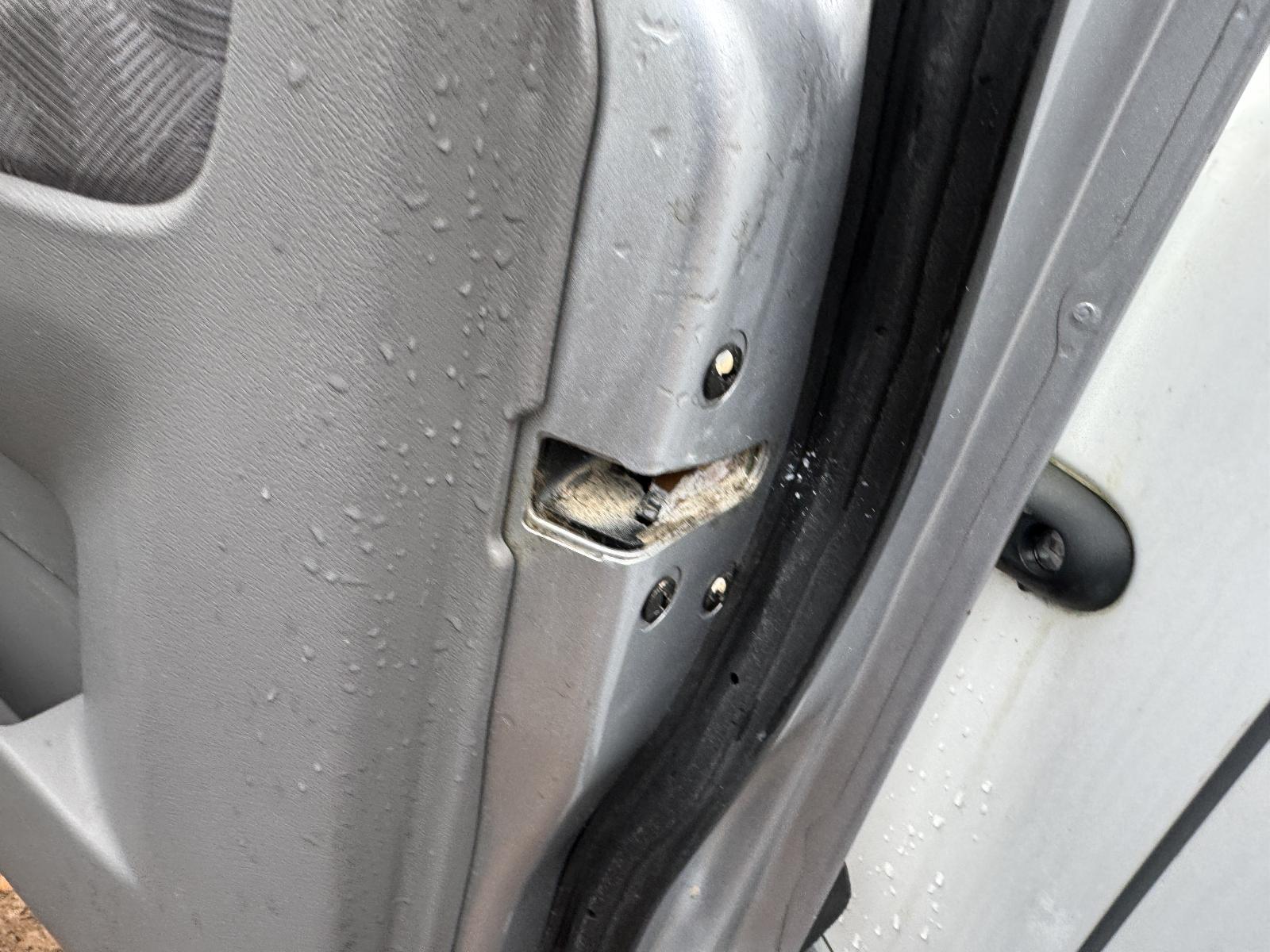 View Auto part Door/Boot/Gate Lock HOLDEN RODEO 2006