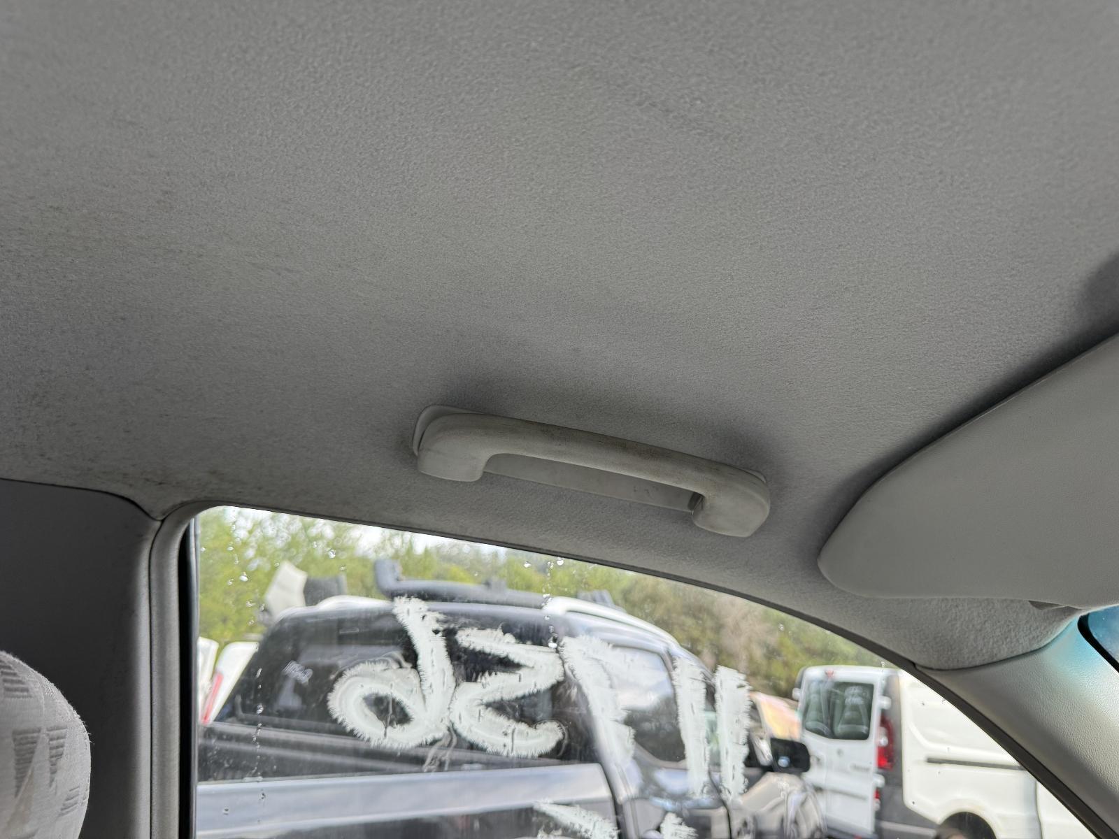 View Auto part Grab Handle HOLDEN RODEO 2006