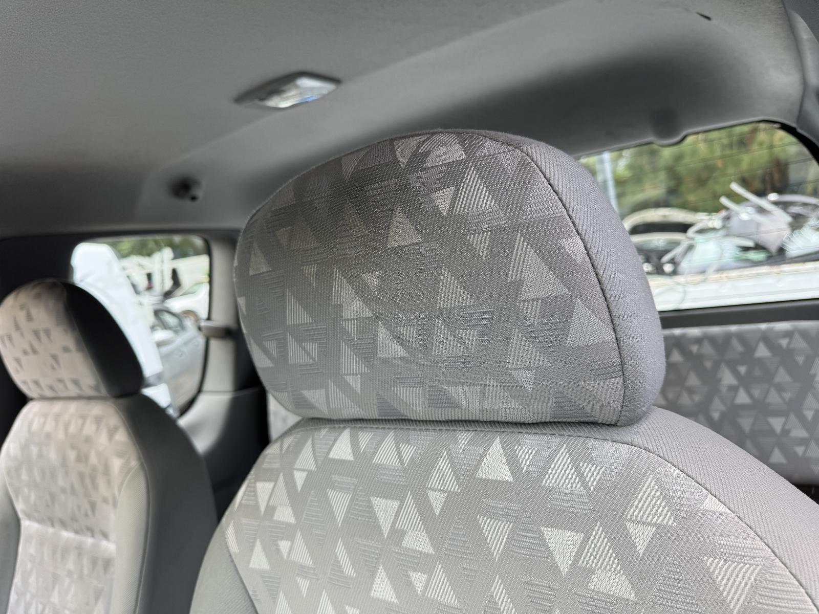 View Auto part Headrest HOLDEN RODEO 2006