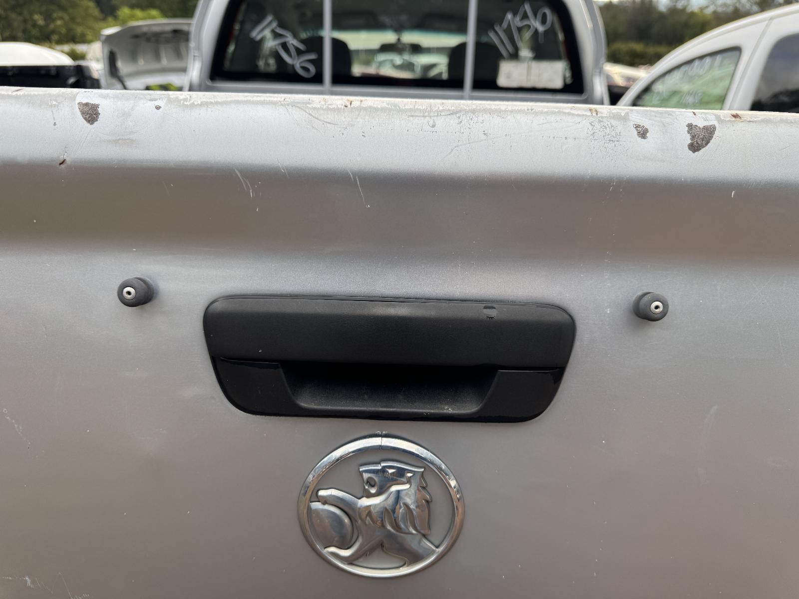 View Auto part Tailgate Handle HOLDEN RODEO 2006