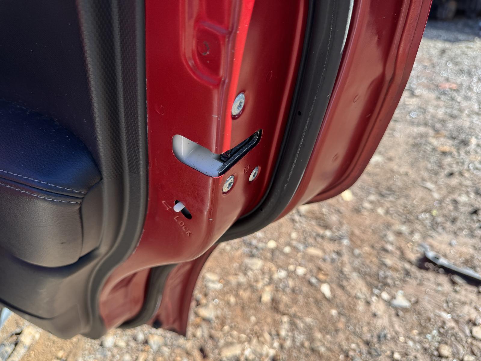 View Auto part Door/Boot/Gate Lock MITSUBISHI OUTLANDER 2010