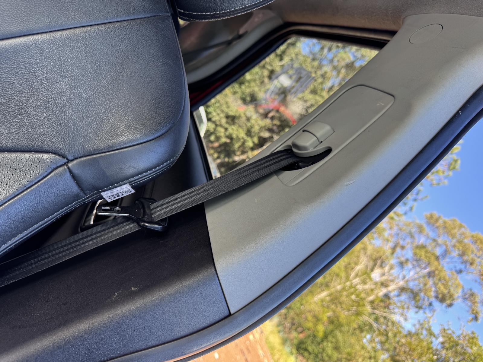 View Auto part Seatbelt/Stalk MITSUBISHI OUTLANDER 2010