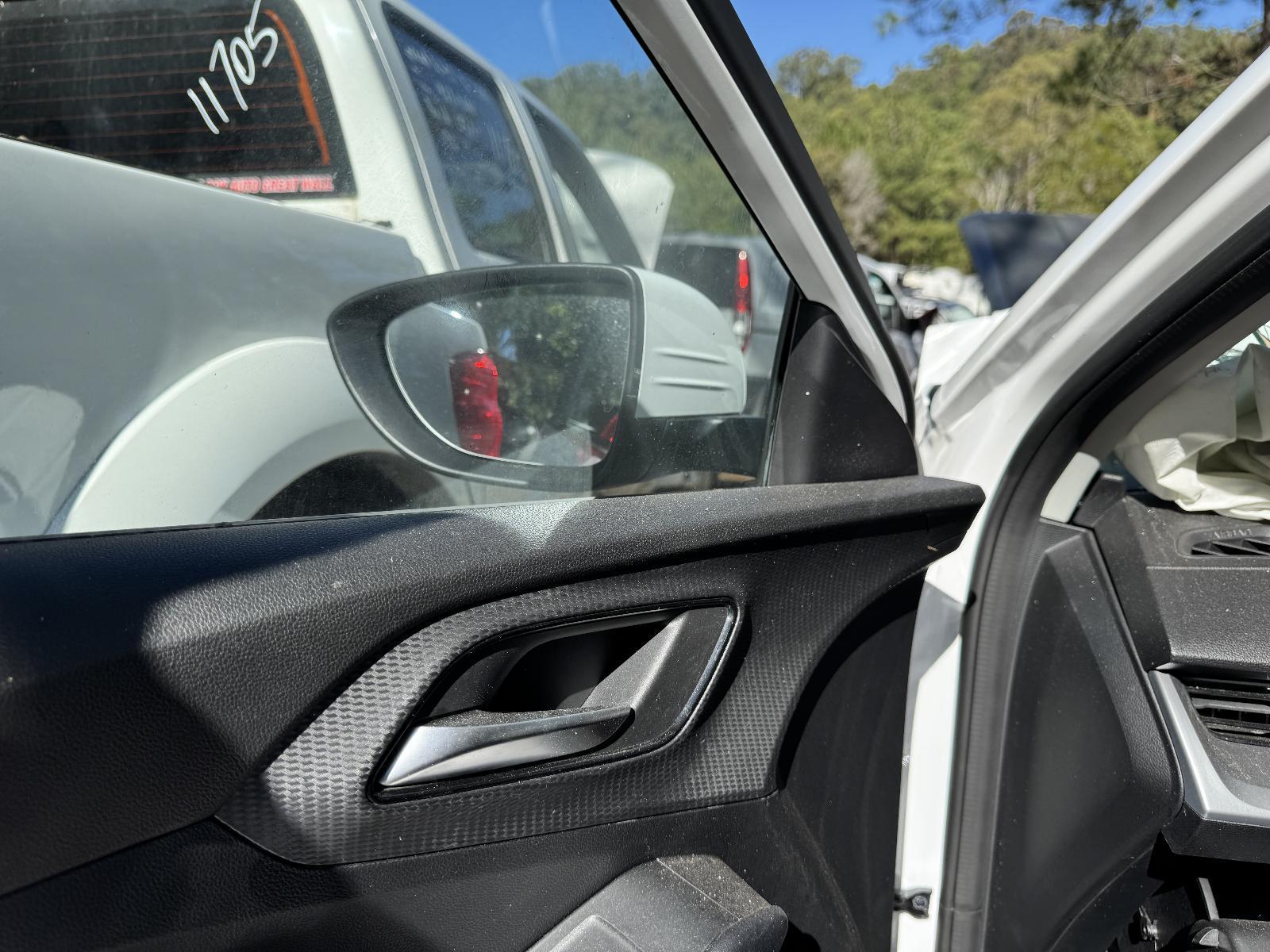 View Auto part Door Handle MG MG5 2023