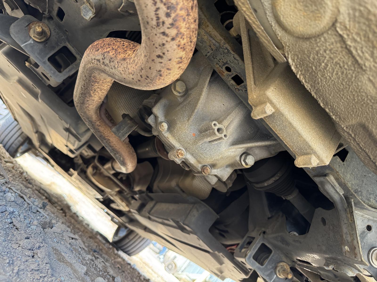 View Auto part Differential Centre JAGUAR F PACE 2016
