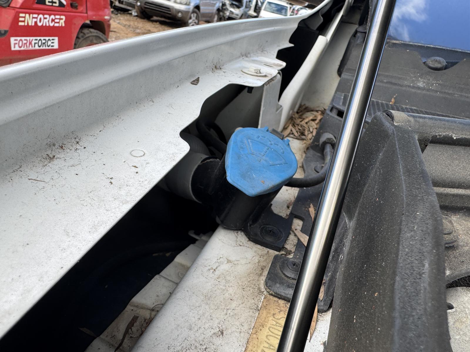 View Auto part Washer Bottle JAGUAR F PACE 2016