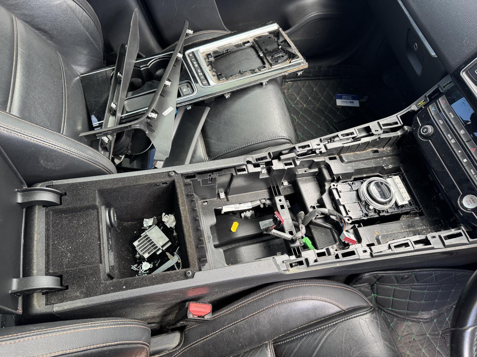 View Auto part Console JAGUAR F PACE 2016