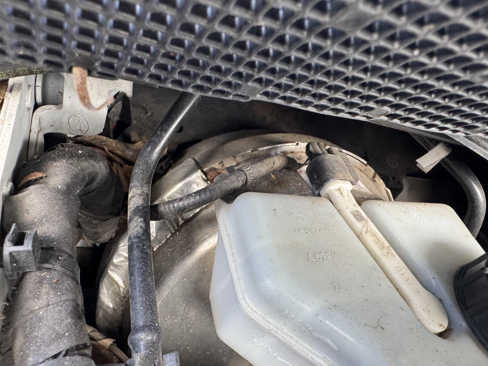 View Auto part Brake Booster JAGUAR F PACE 2016