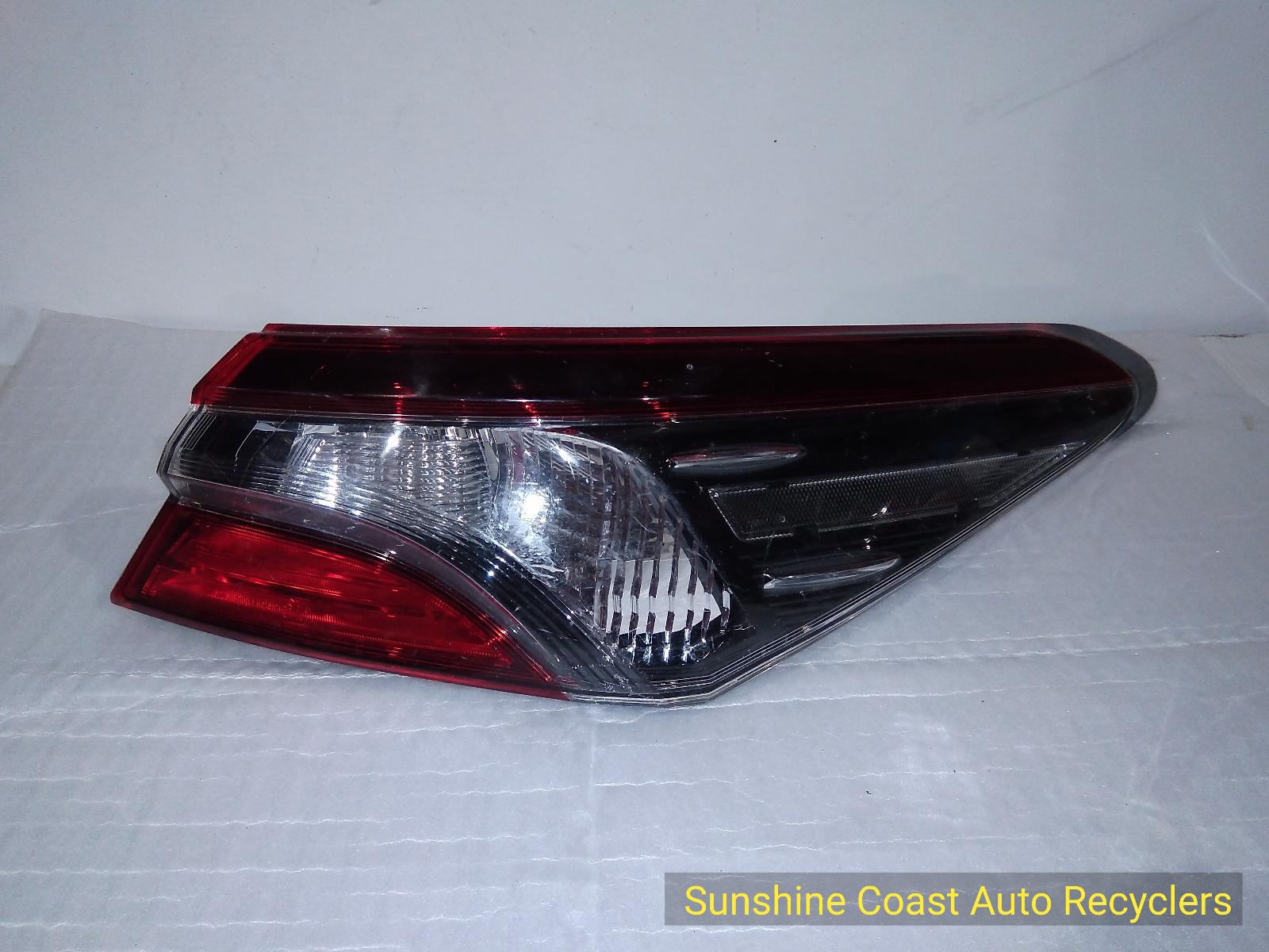 View Auto part Right Taillight TOYOTA CAMRY 2018