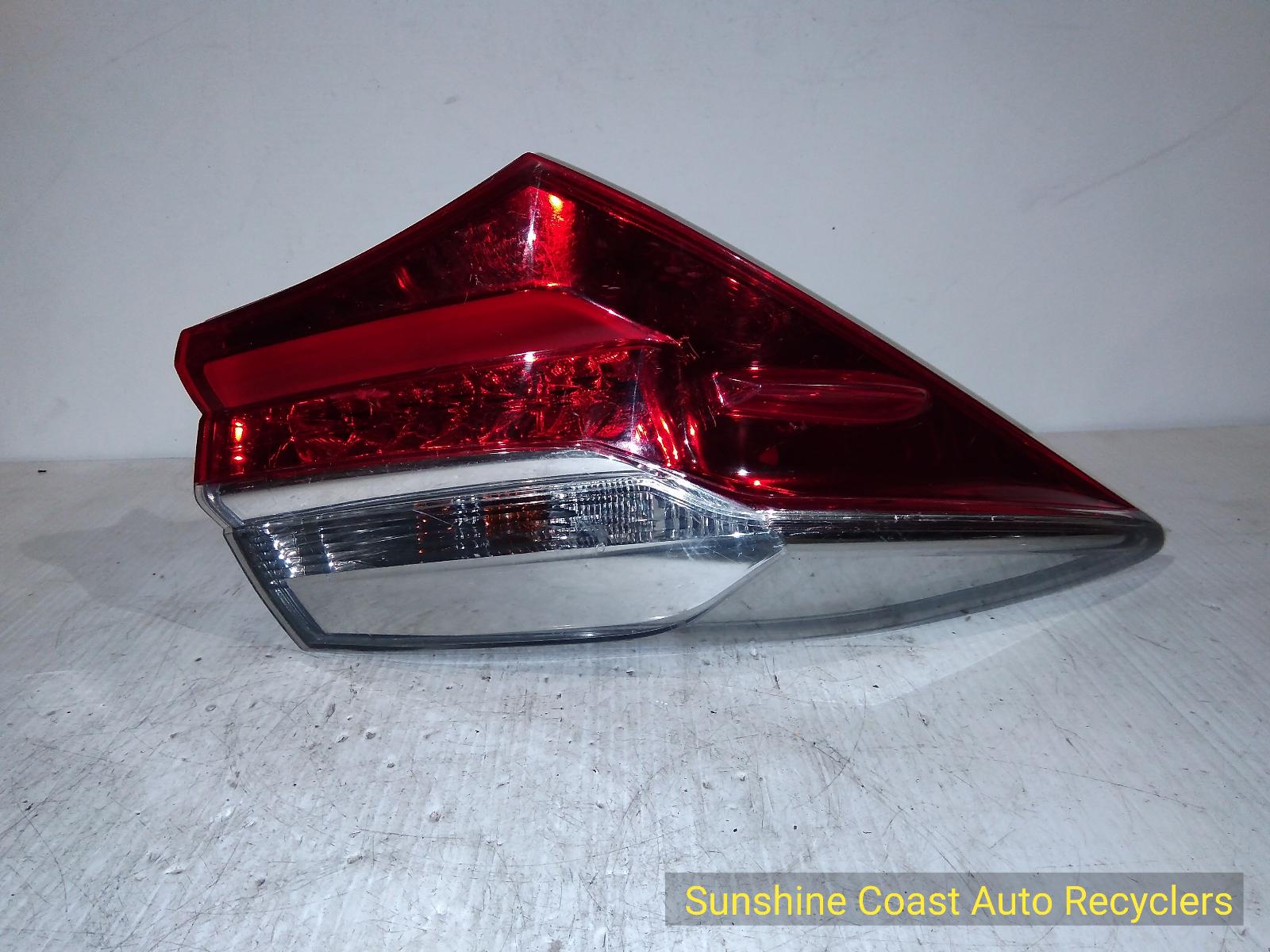 View Auto part Left Taillight TOYOTA COROLLA 2017