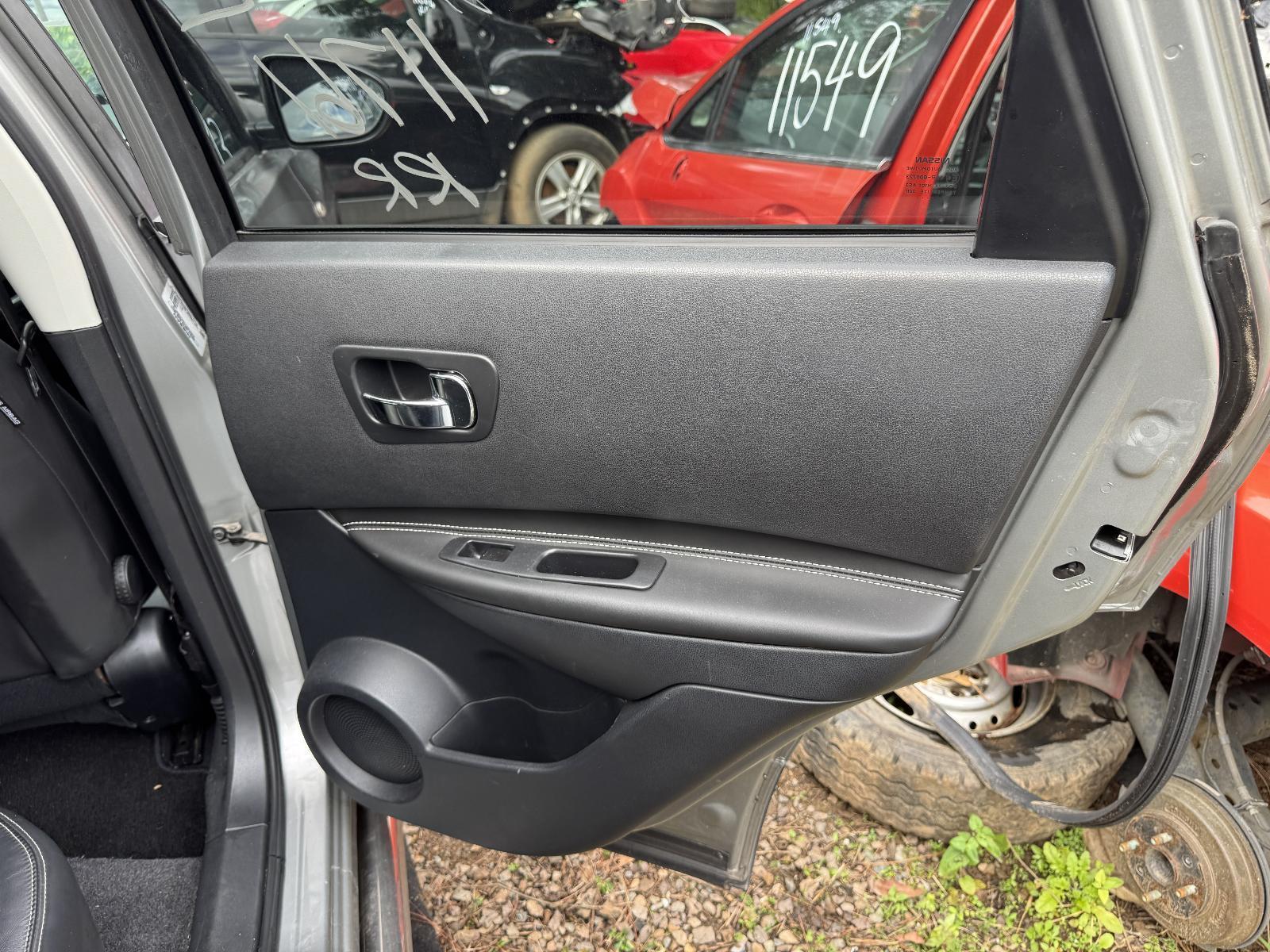 View Auto part Door Trim NISSAN DUALIS 2011
