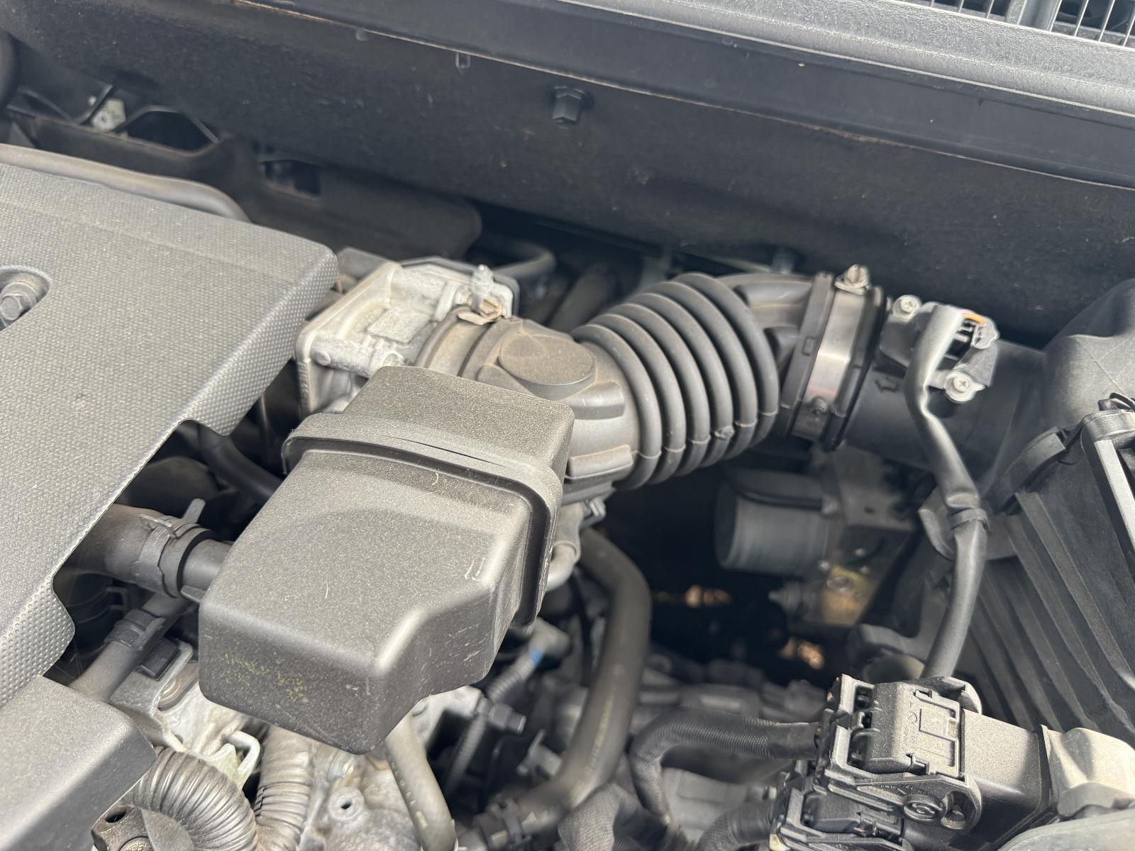 View Auto part Air Cleaner/Box NISSAN DUALIS 2011