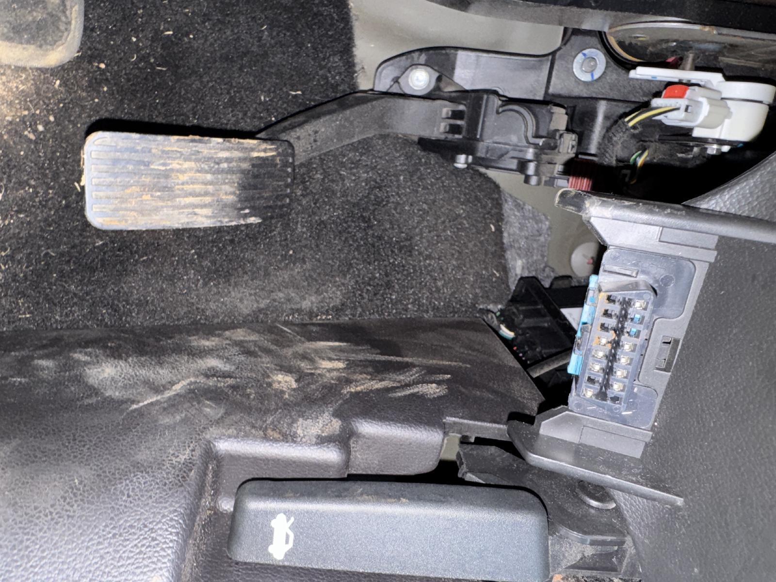 View Auto part Pedal Assembly HOLDEN CRUZE 2016