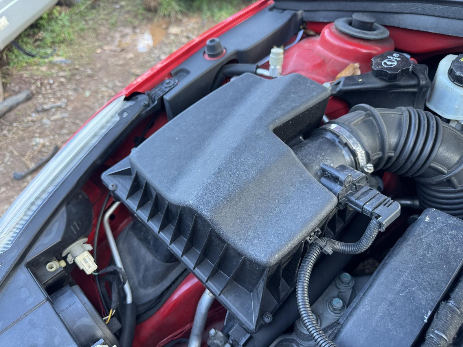 View Auto part Air Cleaner/Box HOLDEN CRUZE 2016