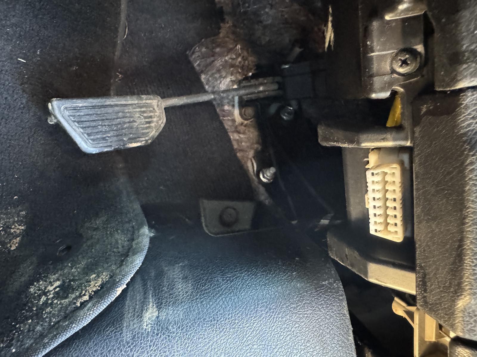 View Auto part Pedal Assembly TOYOTA COROLLA 2014