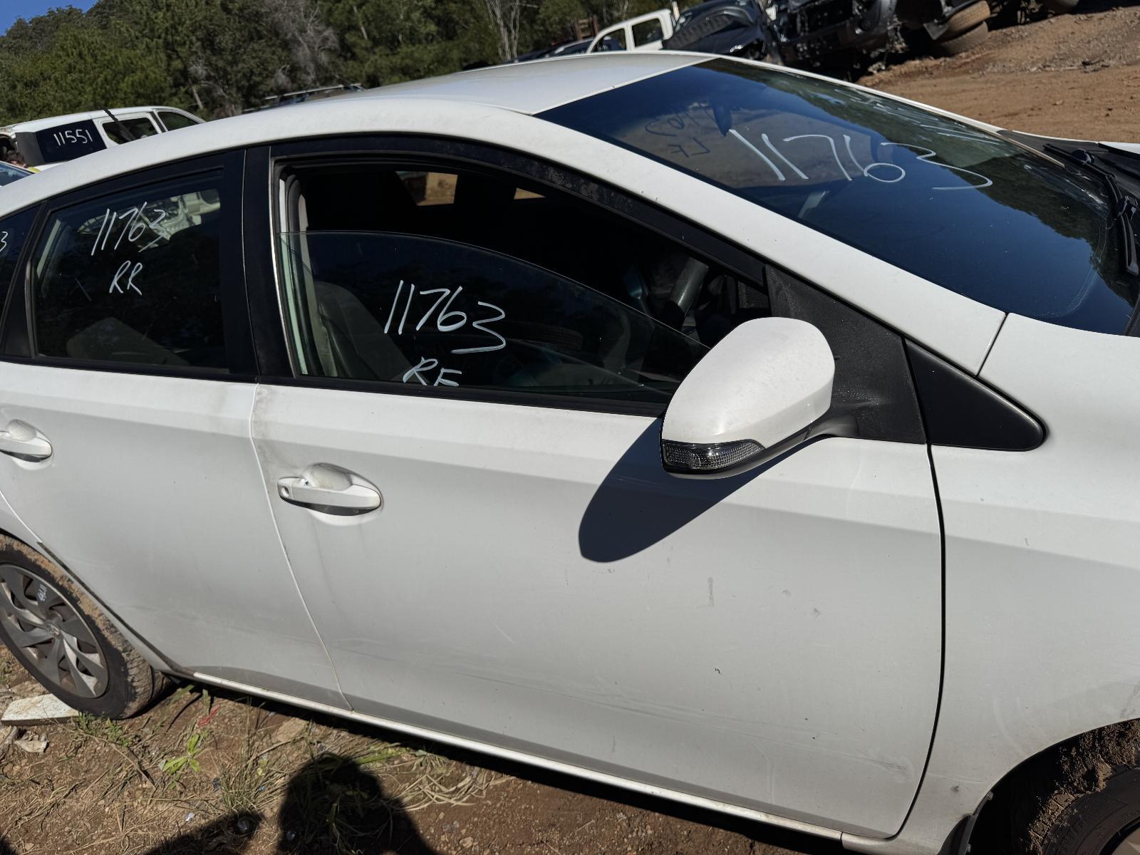 View Auto part Right Front Door TOYOTA COROLLA 2014
