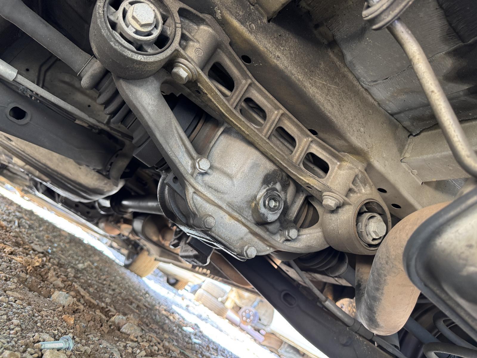 View Auto part Differential Centre MERCEDES VITO 2013
