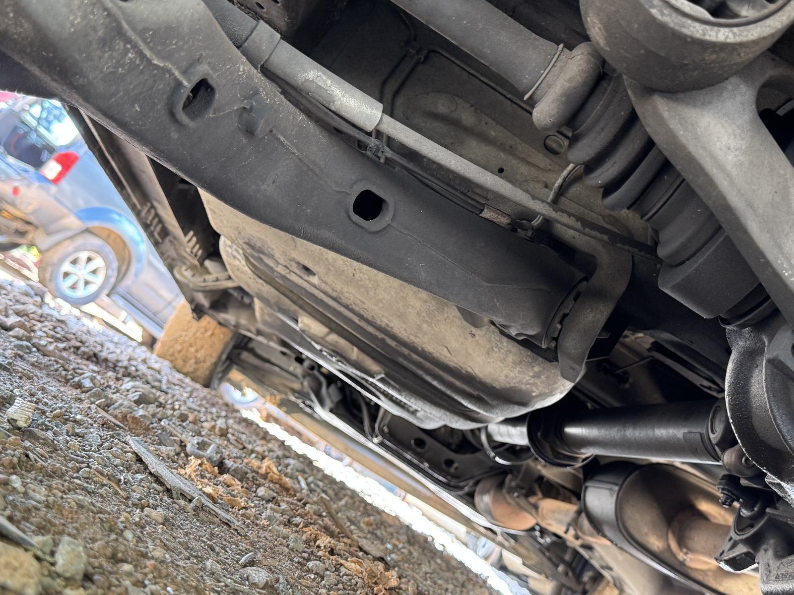 View Auto part Fuel Tank MERCEDES VITO 2013
