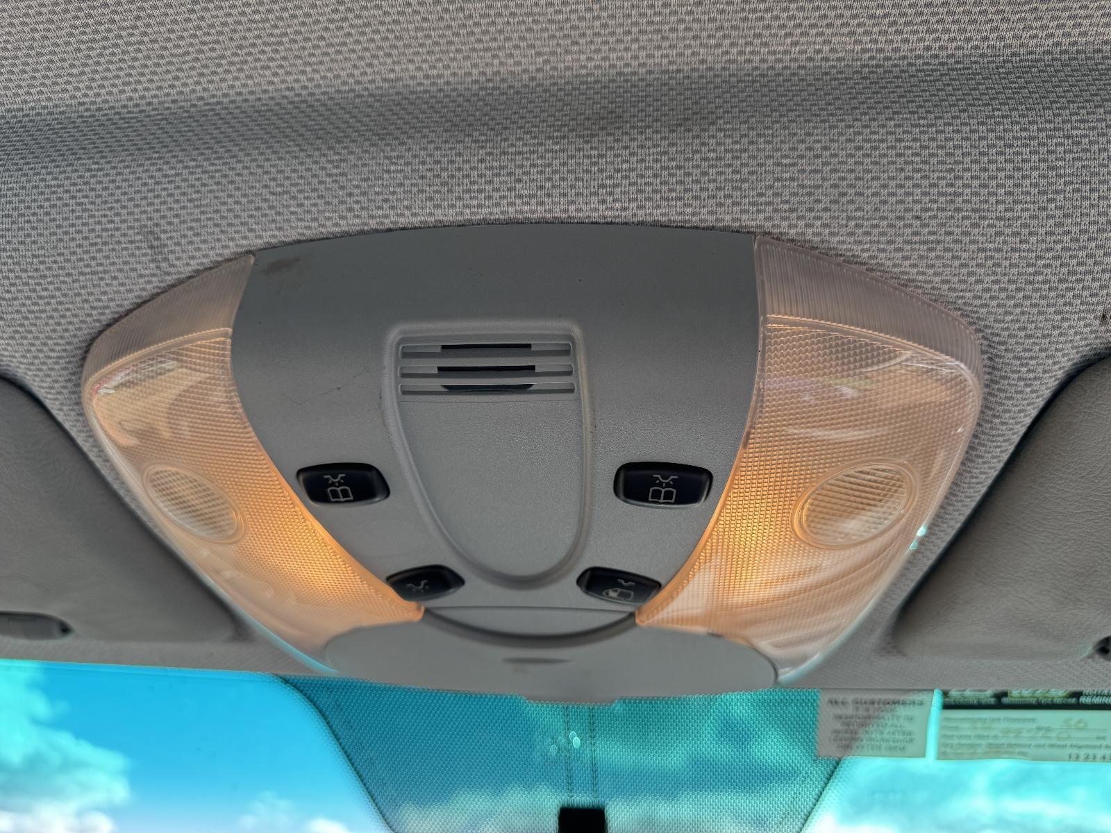 View Auto part Courtesy Light MERCEDES VITO 2013