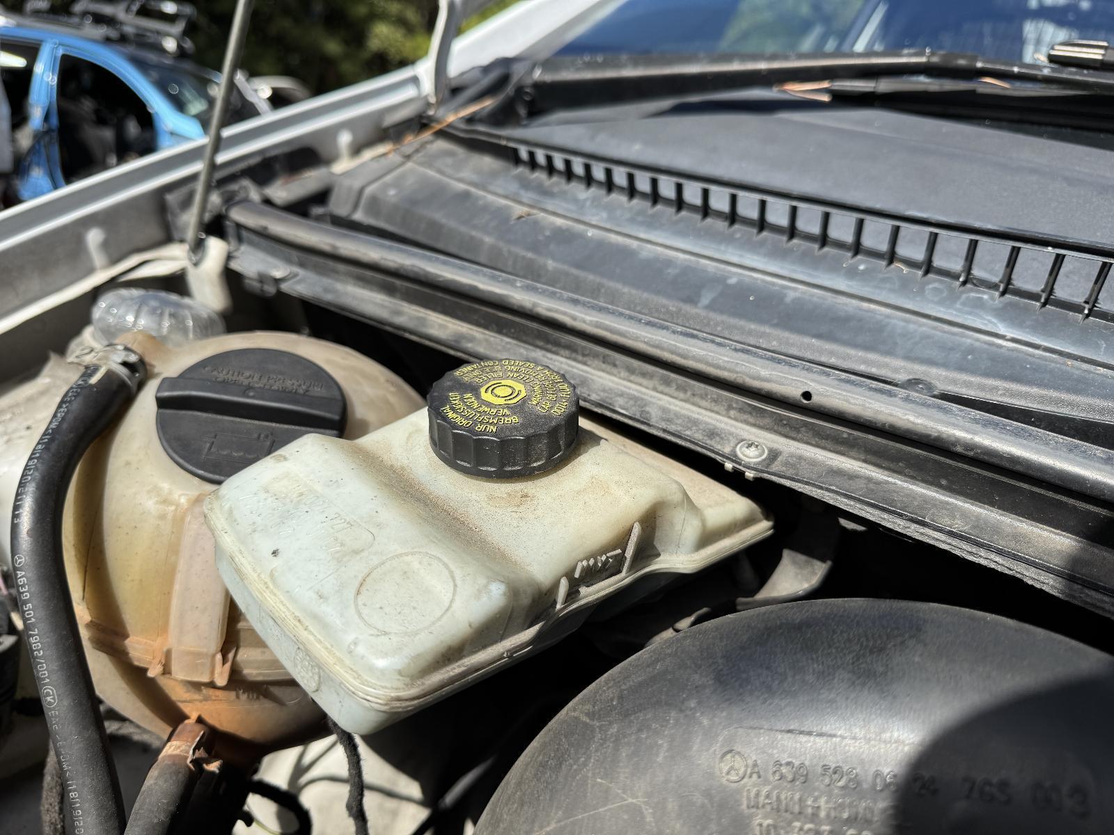 View Auto part Master Cylinder MERCEDES VITO 2013
